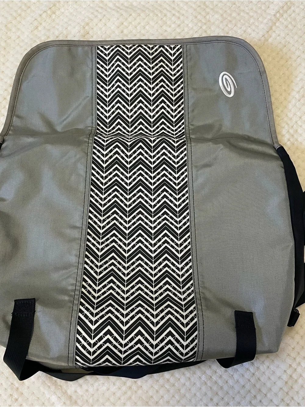 Timbuk2 classic messenger